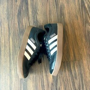 Adidas VI 3.0 court black